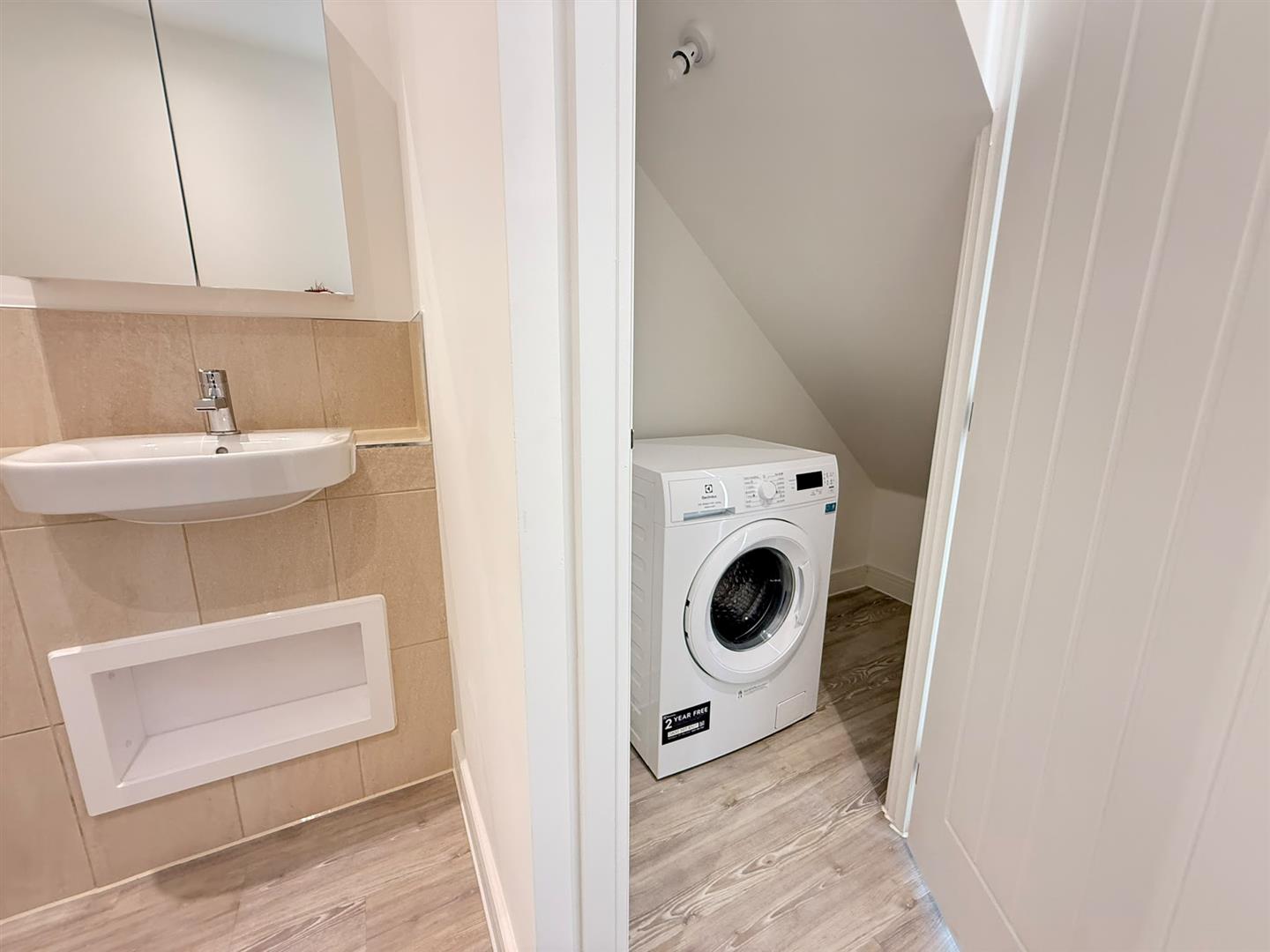 2 Bedroom House